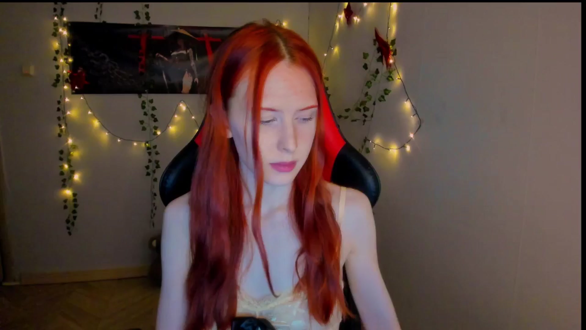 Gallery image thumbnail from Kataomi's myfreecams stream on, 12/07/2025, 21:57 image 2 of 20