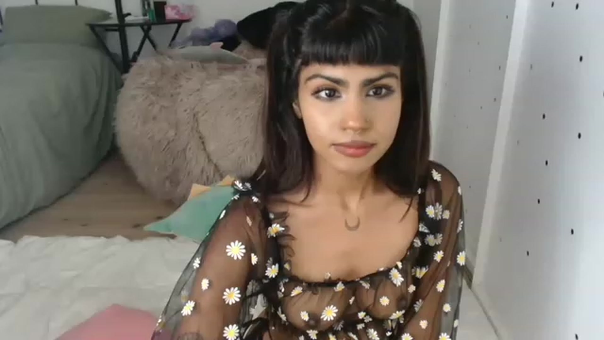 Gallery image thumbnail from Katara_'s myfreecams stream on, 04/17/2023, 19:14 image 20 of 20