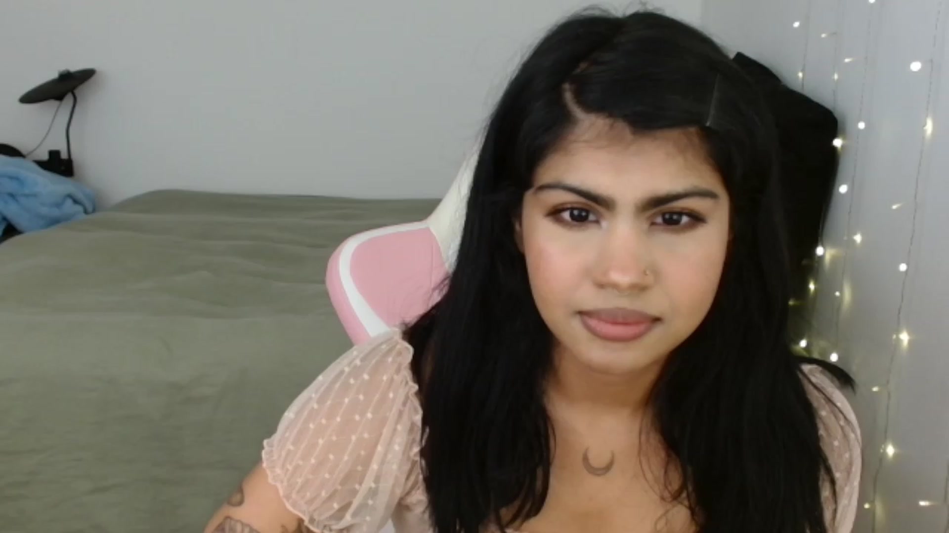 Gallery image thumbnail from Katara_'s myfreecams stream on, 09/07/2023, 21:44 image 18 of 20