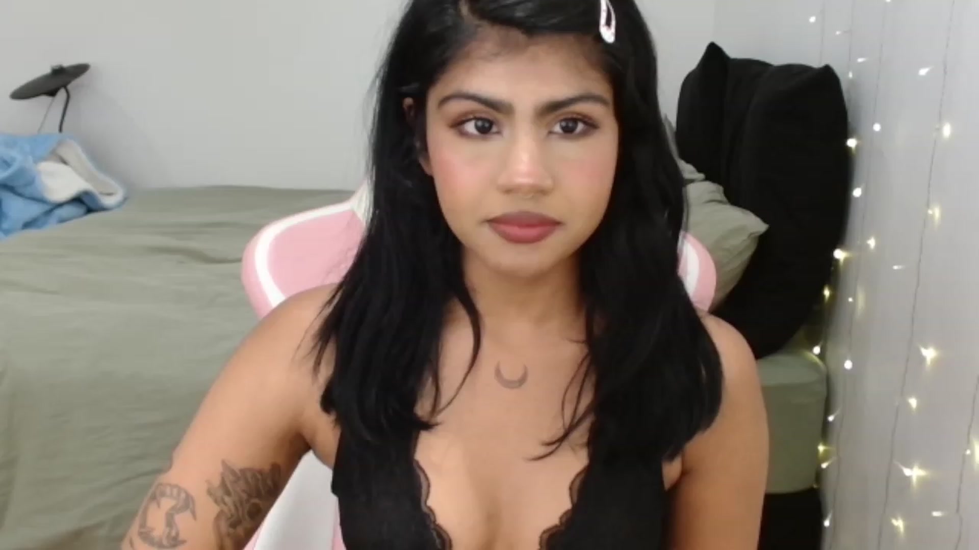 Gallery image thumbnail from Katara_'s myfreecams stream on, 09/10/2023, 03:46 image 3 of 20