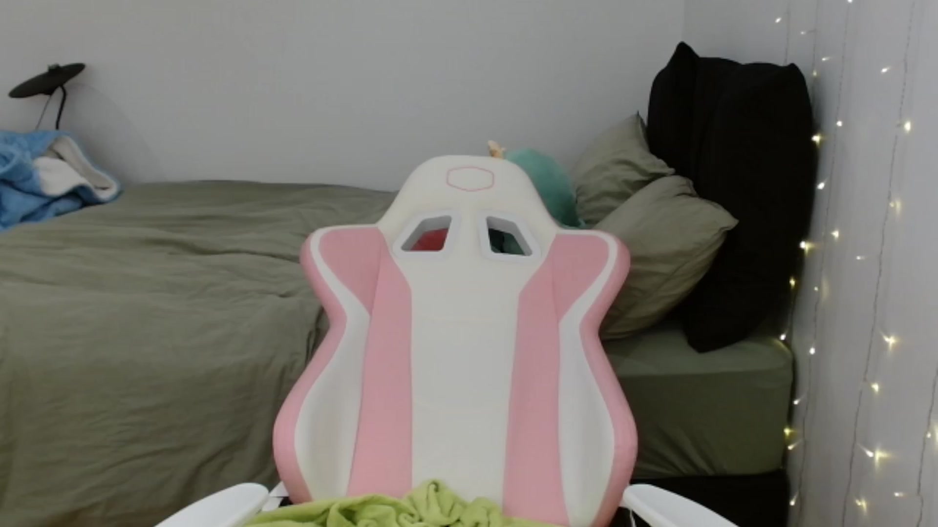 Gallery image thumbnail from Katara_'s myfreecams stream on, 09/10/2023, 03:46 image 9 of 20