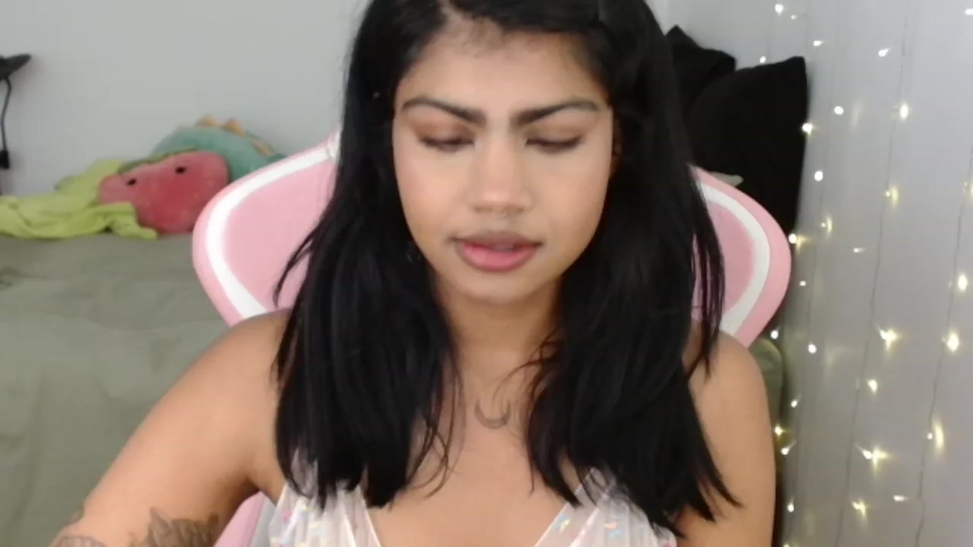 Gallery image thumbnail from Katara_'s myfreecams stream on, 09/22/2023, 16:31 image 19 of 20
