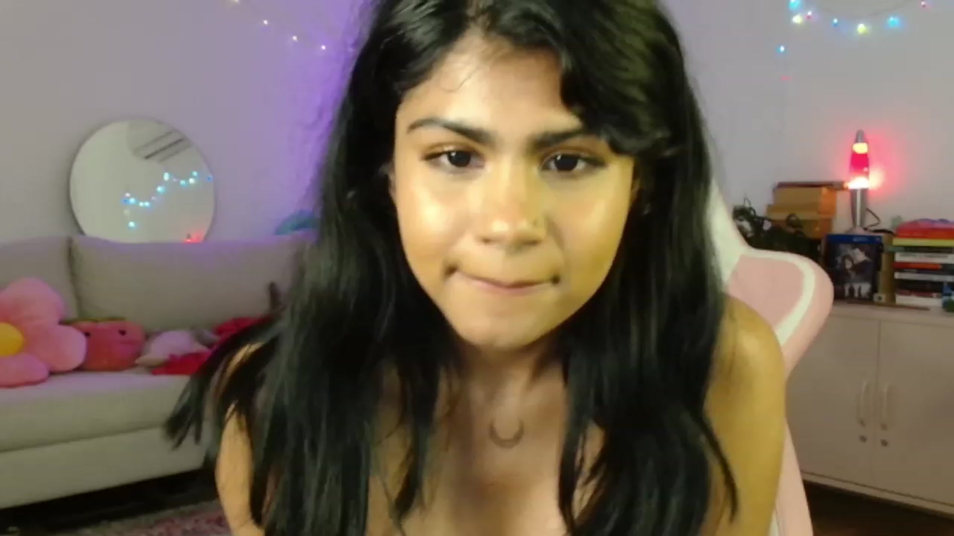 Gallery image thumbnail from Katara_'s myfreecams stream on, 11/08/2023, 20:17 image 14 of 20