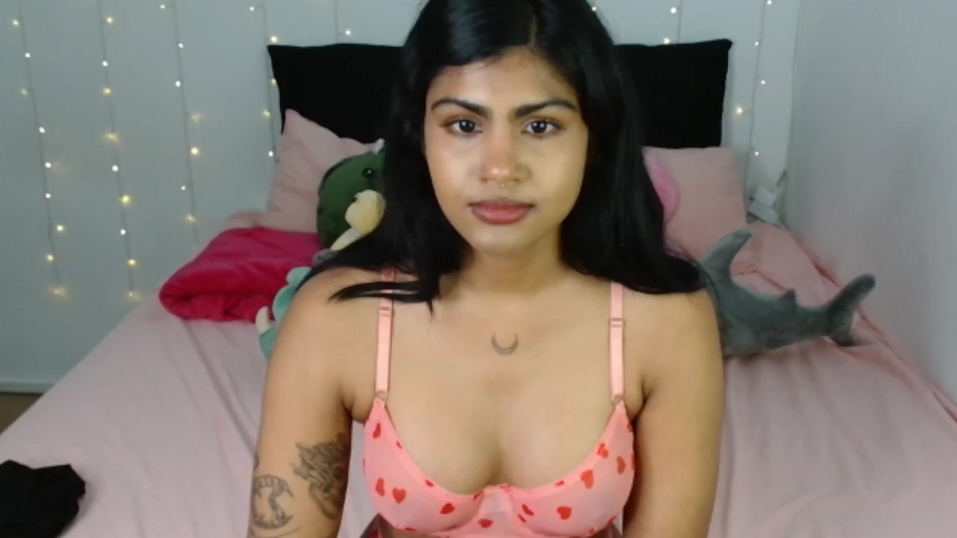 Gallery image thumbnail from Katara_'s myfreecams stream on, 11/16/2023, 08:41 image 9 of 20