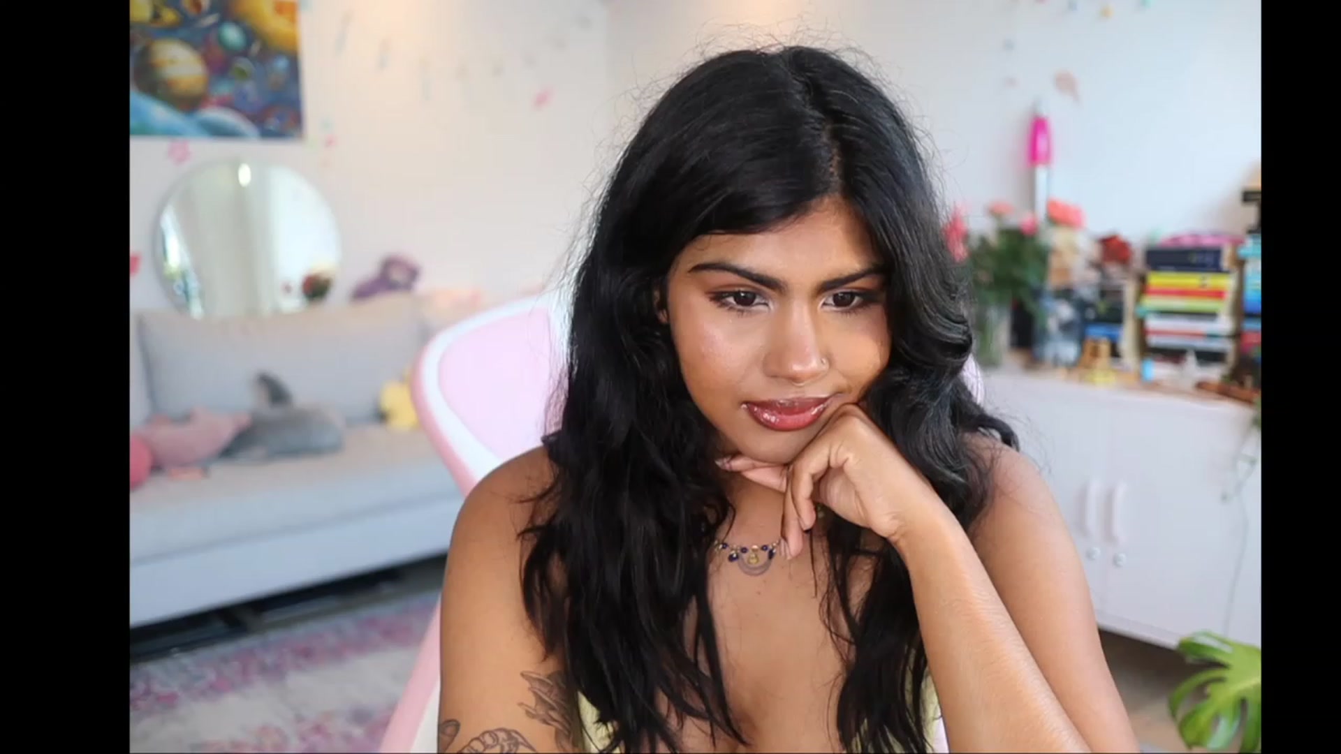 Gallery image thumbnail from Katara_'s myfreecams stream on, 02/20/2024, 16:41 image 6 of 20