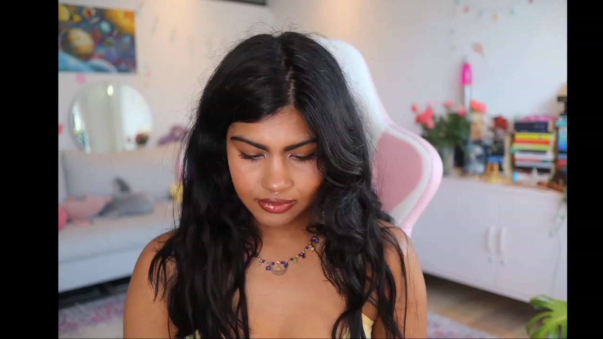 Gallery image thumbnail from Katara_'s myfreecams stream on, 02/20/2024, 16:41 image 4 of 20