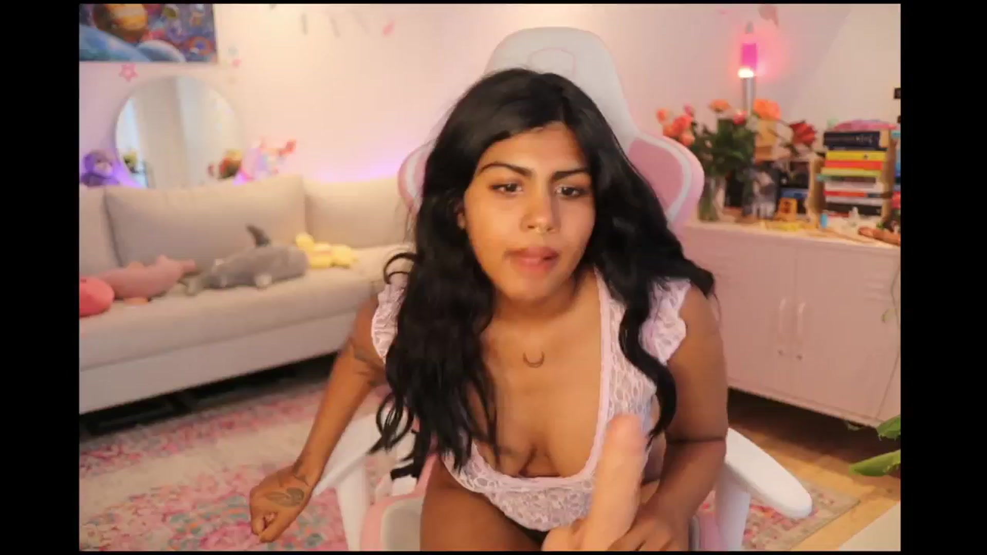 Gallery image thumbnail from Katara_'s myfreecams stream on, 02/21/2024, 17:32 image 19 of 20