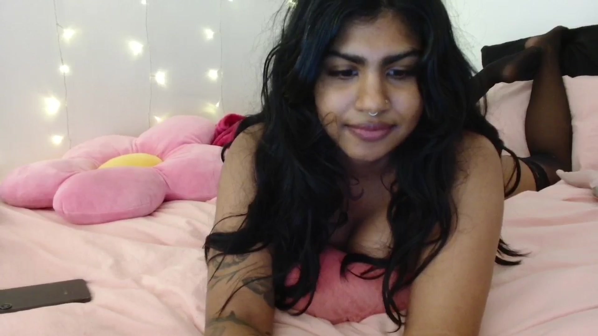 Gallery image thumbnail from Katara_'s myfreecams stream on, 05/12/2024, 17:03 image 7 of 20