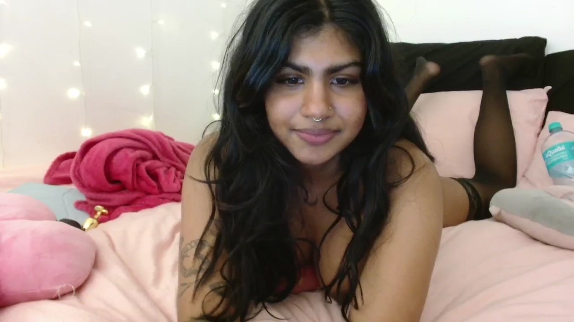 Gallery image thumbnail from Katara_'s myfreecams stream on, 05/13/2024, 16:30 image 8 of 20