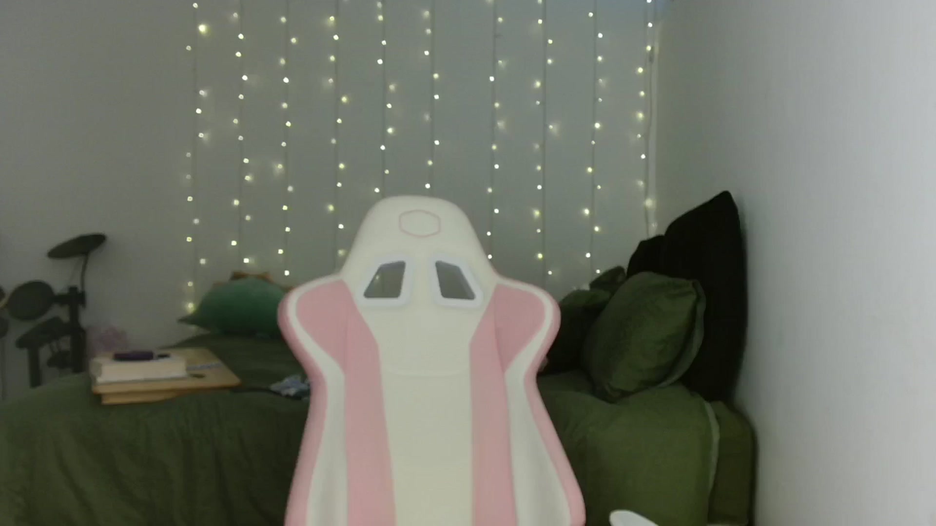 Gallery image thumbnail from Katara_'s myfreecams stream on, 05/24/2024, 14:54 image 16 of 20