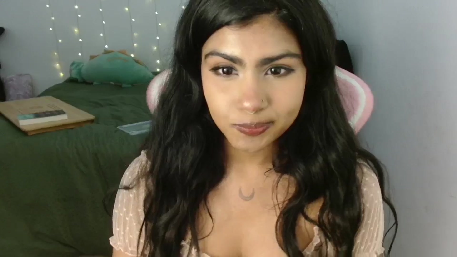 Gallery image thumbnail from Katara_'s myfreecams stream on, 06/04/2024, 11:12 image 18 of 20