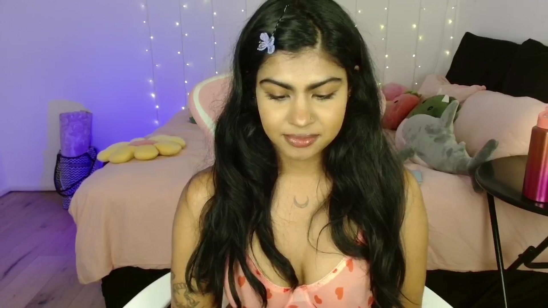 Gallery image thumbnail from Katara_'s myfreecams stream on, 06/12/2024, 16:07 image 17 of 20
