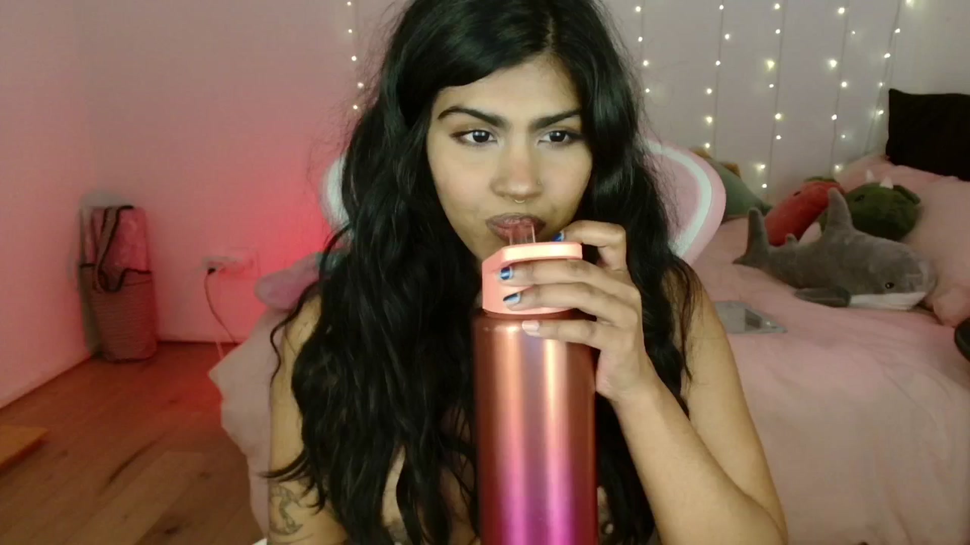 Gallery image thumbnail from Katara_'s myfreecams stream on, 06/20/2024, 09:01 image 19 of 20
