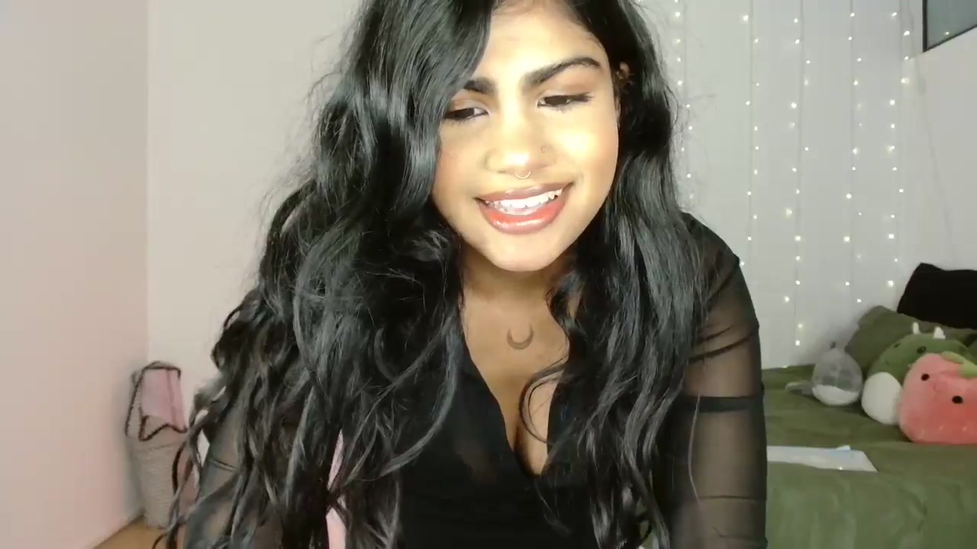 Gallery image thumbnail from Katara_'s myfreecams stream on, 08/13/2024, 08:58 image 12 of 20