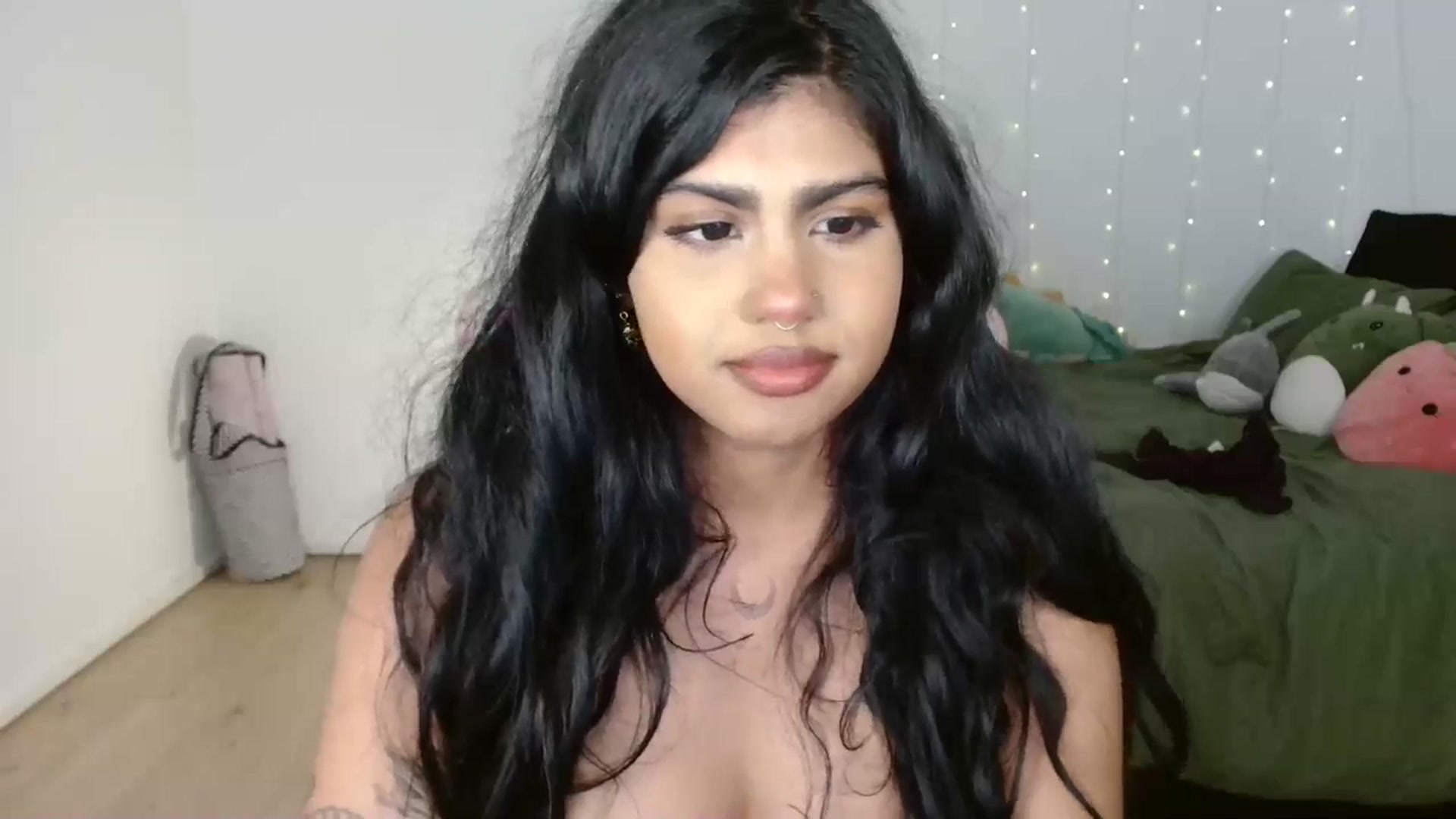 Gallery image thumbnail from Katara_'s myfreecams stream on, 08/14/2024, 13:11 image 5 of 20