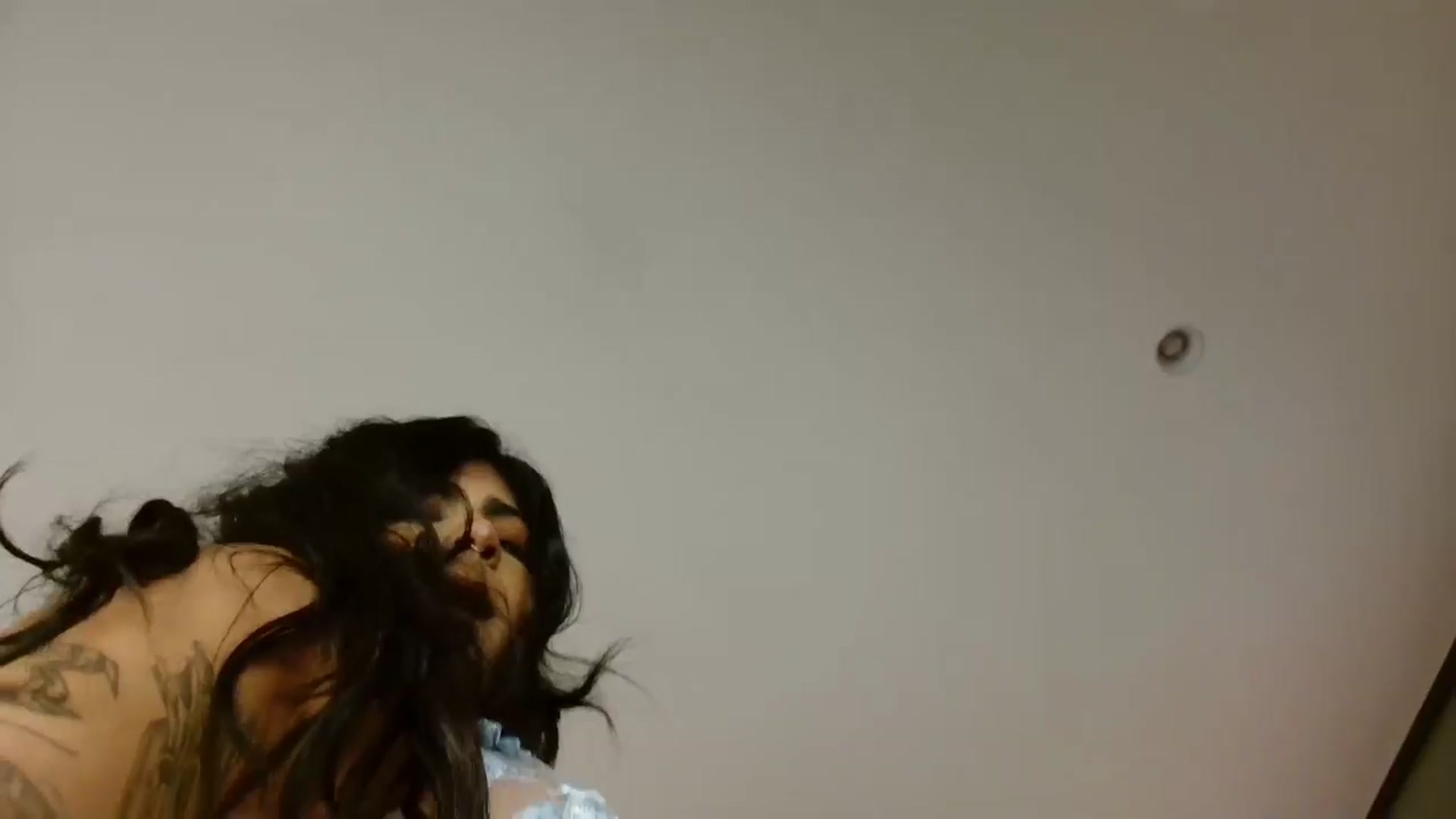 Gallery image thumbnail from Katara_'s myfreecams stream on, 09/04/2024, 17:56 image 18 of 20