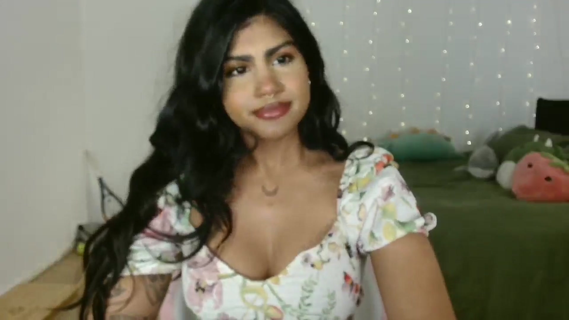Gallery image thumbnail from Katara_'s myfreecams stream on, 10/11/2024, 13:48 image 2 of 20