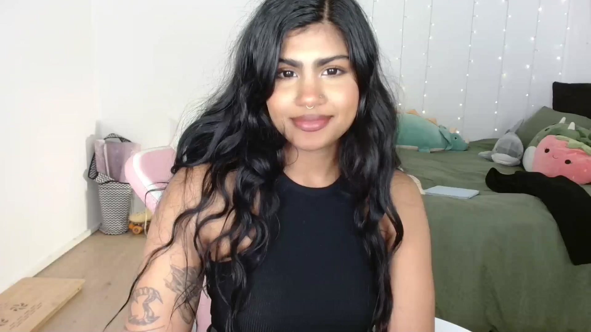 Gallery image thumbnail from Katara_'s myfreecams stream on, 10/23/2024, 13:27 image 8 of 20