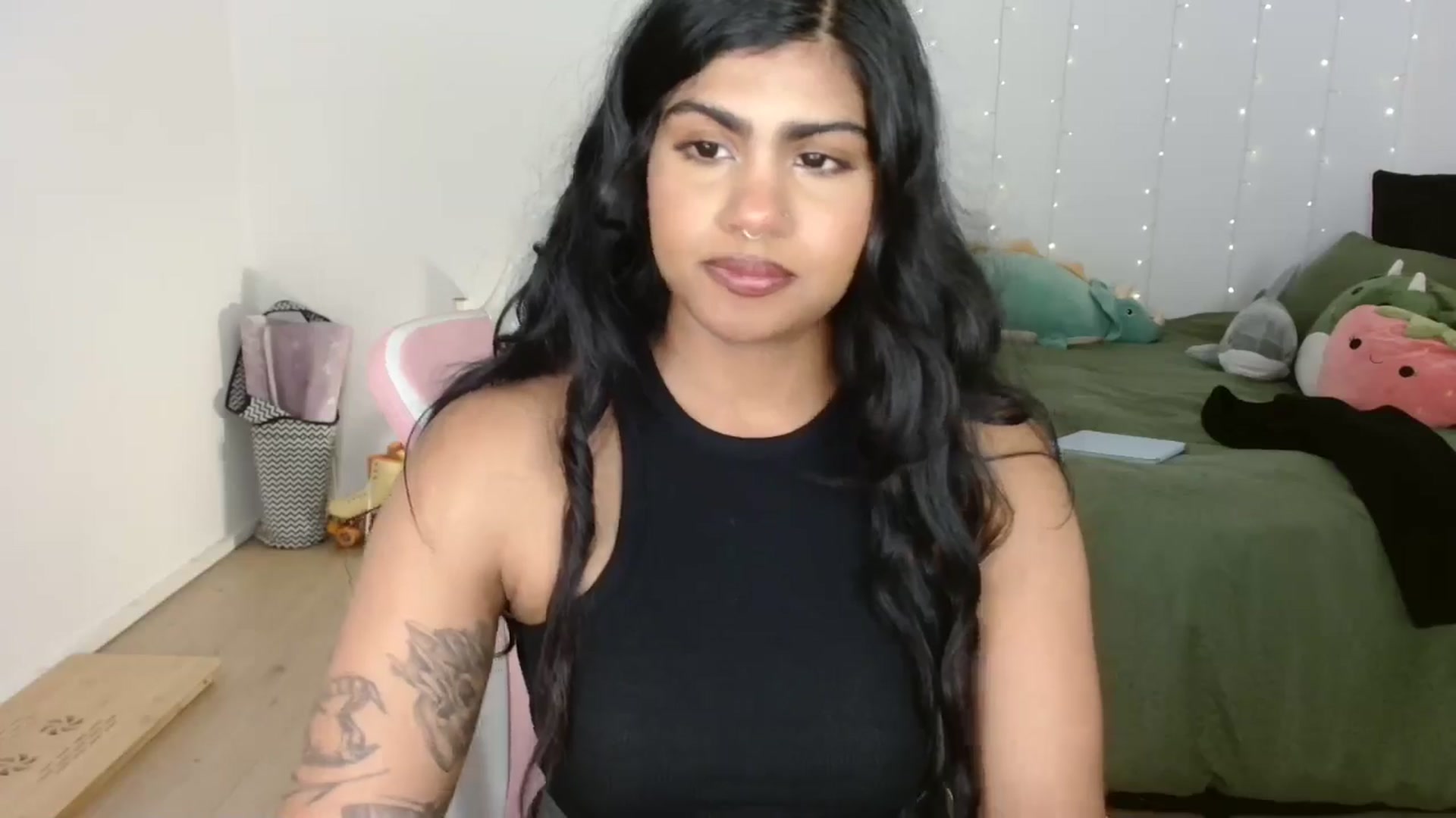 Gallery image thumbnail from Katara_'s myfreecams stream on, 10/23/2024, 13:27 image 3 of 20