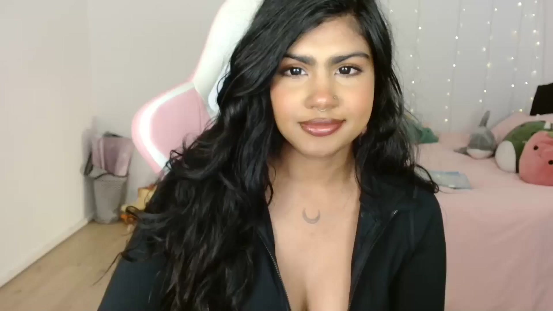 Gallery image thumbnail from Katara_'s myfreecams stream on, 11/08/2024, 09:51 image 7 of 20
