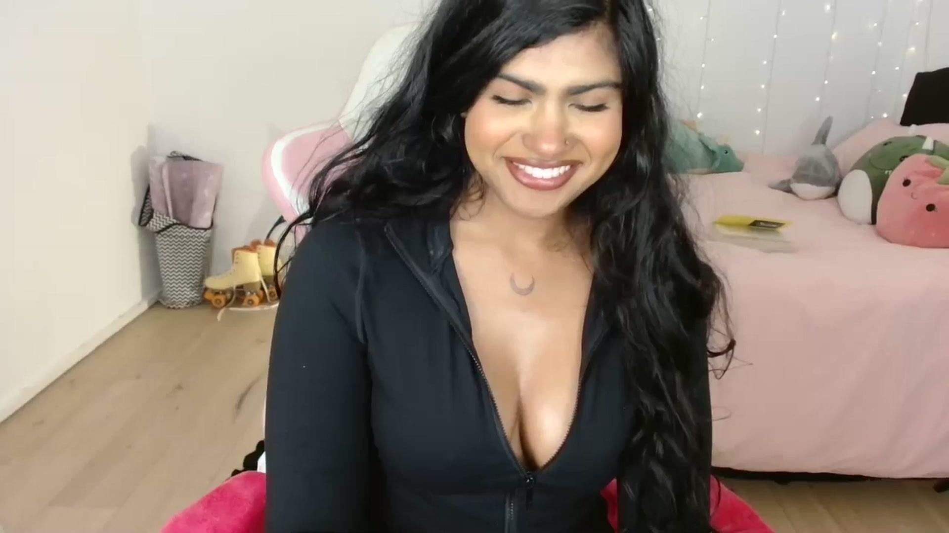 Gallery image thumbnail from Katara_'s myfreecams stream on, 11/08/2024, 11:05 image 5 of 20