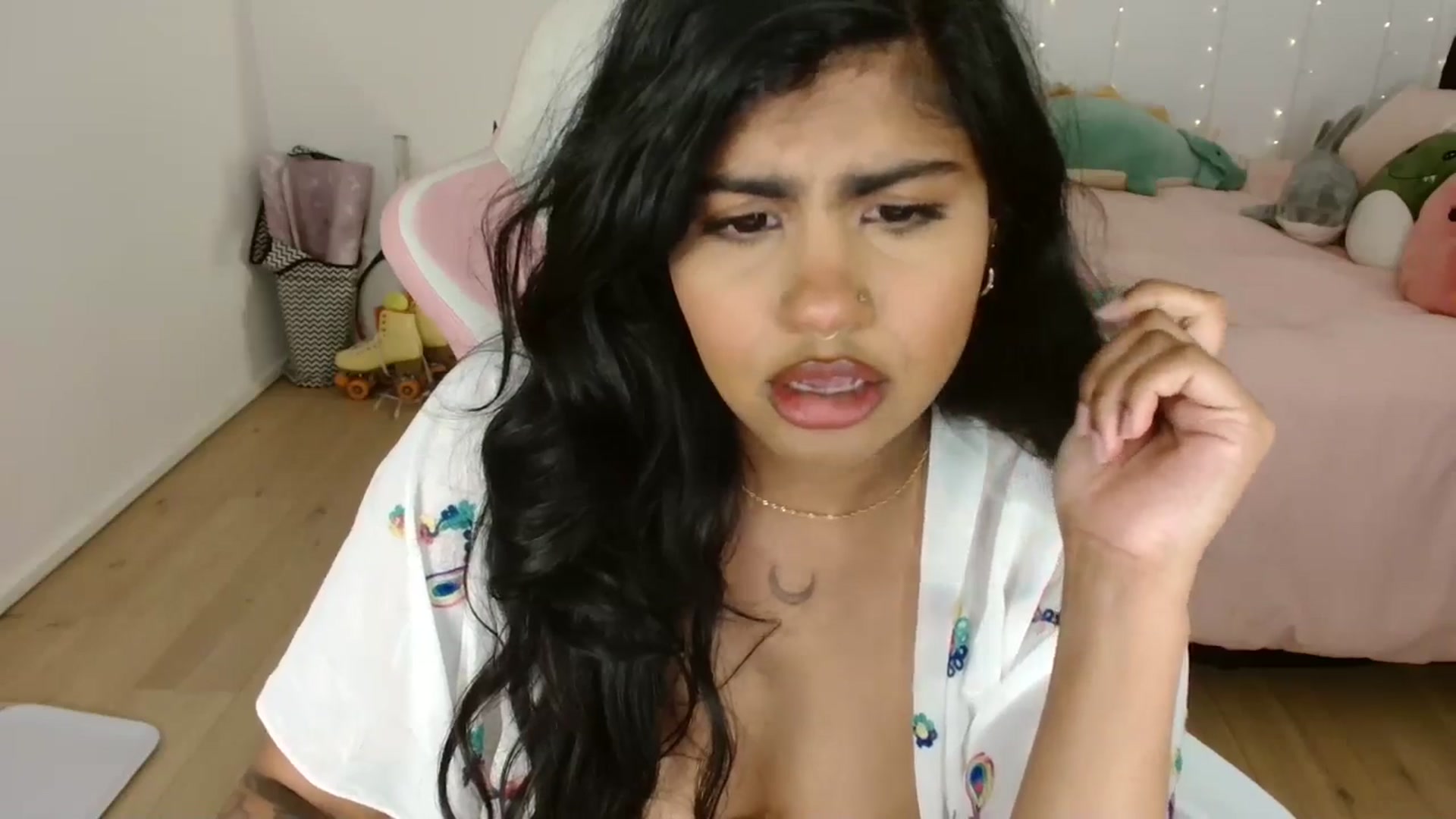 Gallery image thumbnail from Katara_'s myfreecams stream on, 11/13/2024, 14:14 image 15 of 20
