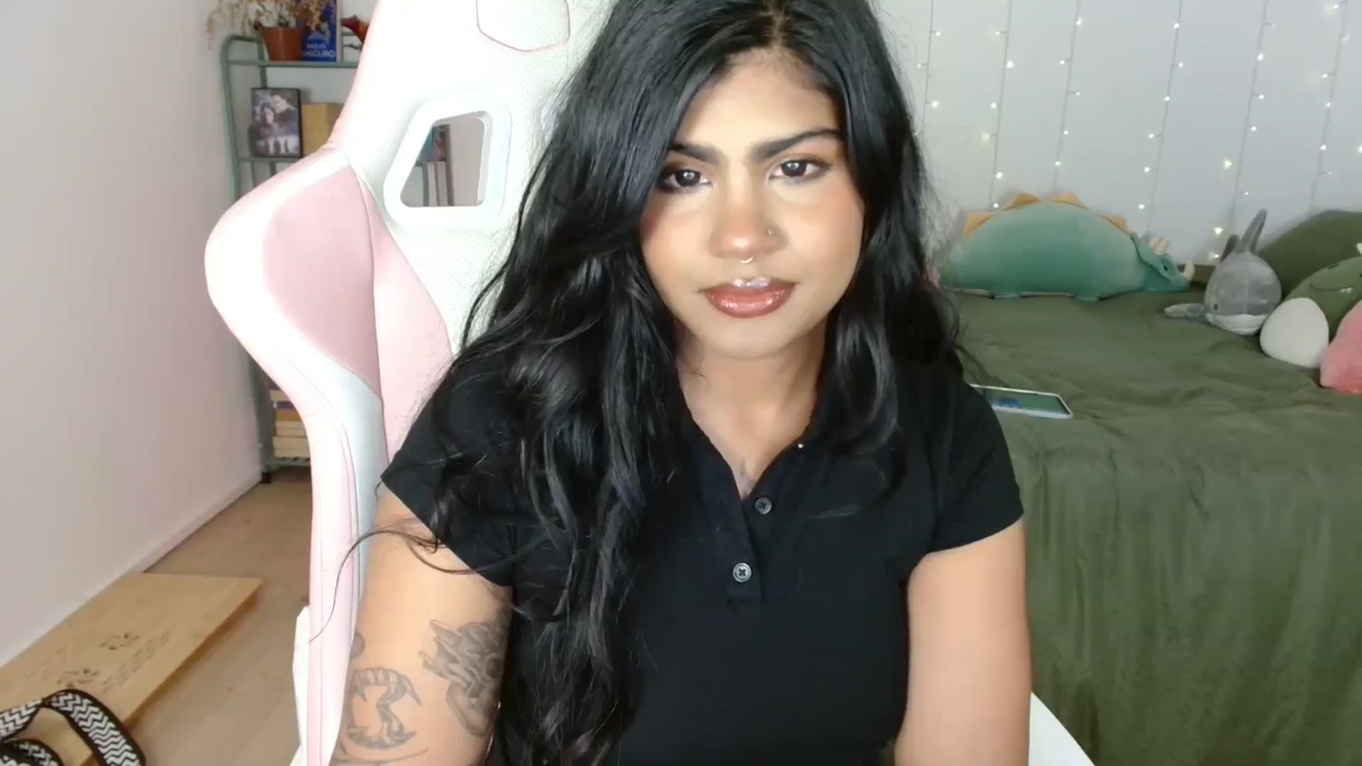 Gallery image thumbnail from Katara_'s myfreecams stream on, 12/19/2024, 14:52 image 11 of 20