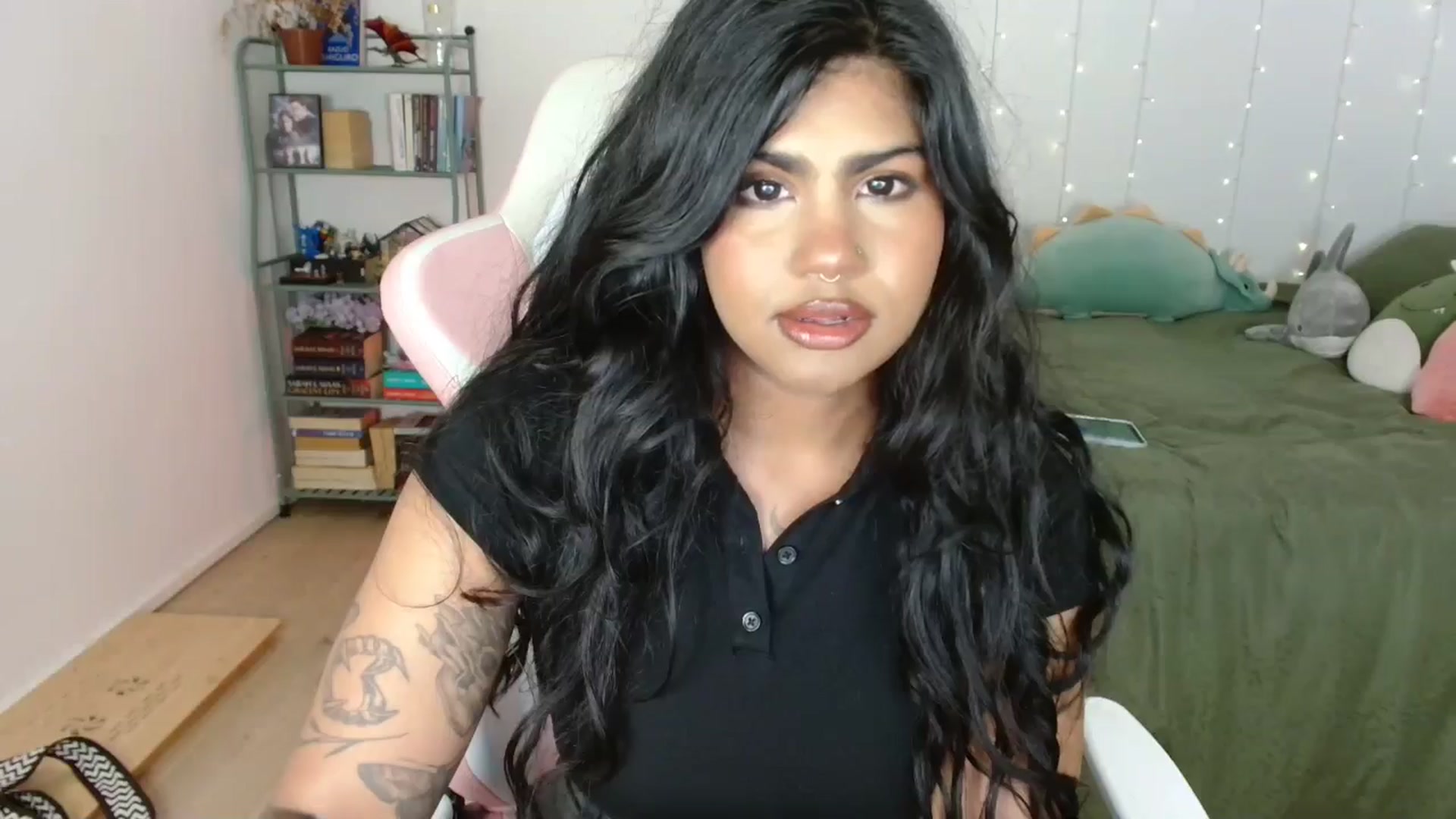 Gallery image thumbnail from Katara_'s myfreecams stream on, 12/19/2024, 14:52 image 19 of 20
