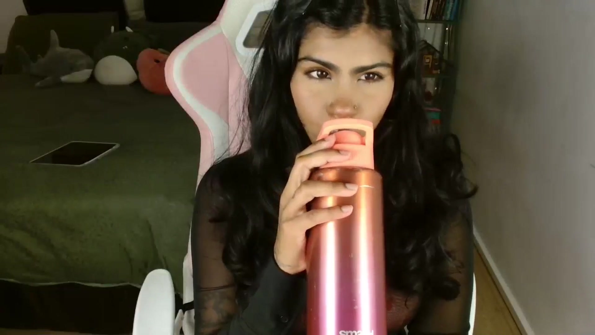 Gallery image thumbnail from Katara_'s myfreecams stream on, 04/08/2025, 10:02 image 3 of 20