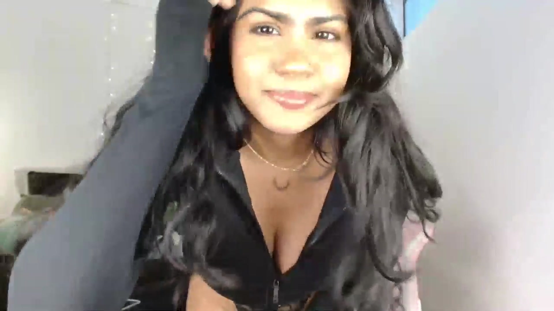Gallery image thumbnail from Katara_'s myfreecams stream on, 07/17/2025, 10:02 image 4 of 20