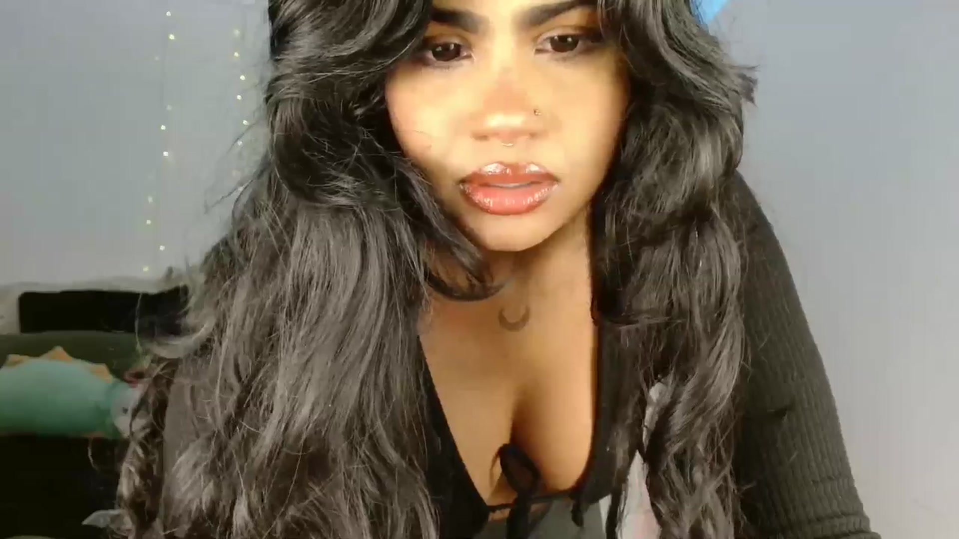 Gallery image thumbnail from Katara_'s myfreecams stream on, 07/22/2025, 12:28 image 19 of 20