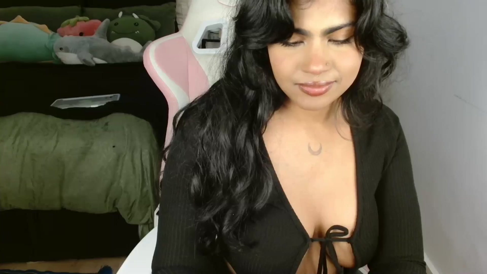 Gallery image thumbnail from Katara_'s myfreecams stream on, 07/22/2025, 14:03 image 14 of 20