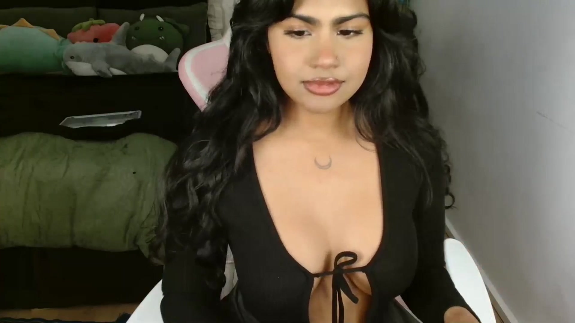 Gallery image thumbnail from Katara_'s myfreecams stream on, 07/22/2025, 14:03 image 17 of 20