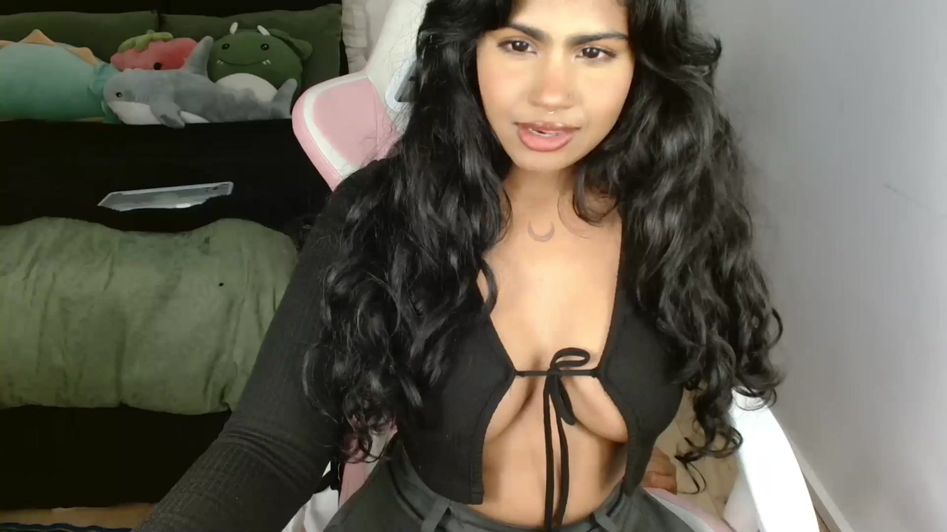 Gallery image thumbnail from Katara_'s myfreecams stream on, 07/22/2025, 14:03 image 16 of 20