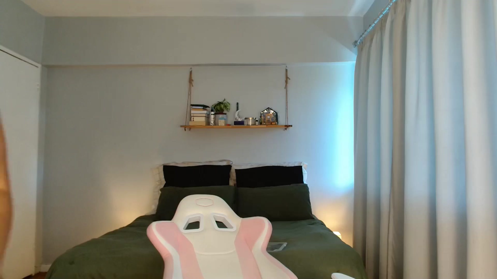 Gallery image thumbnail from Katara_'s myfreecams stream on, 01/09/2026, 14:06 image 17 of 20