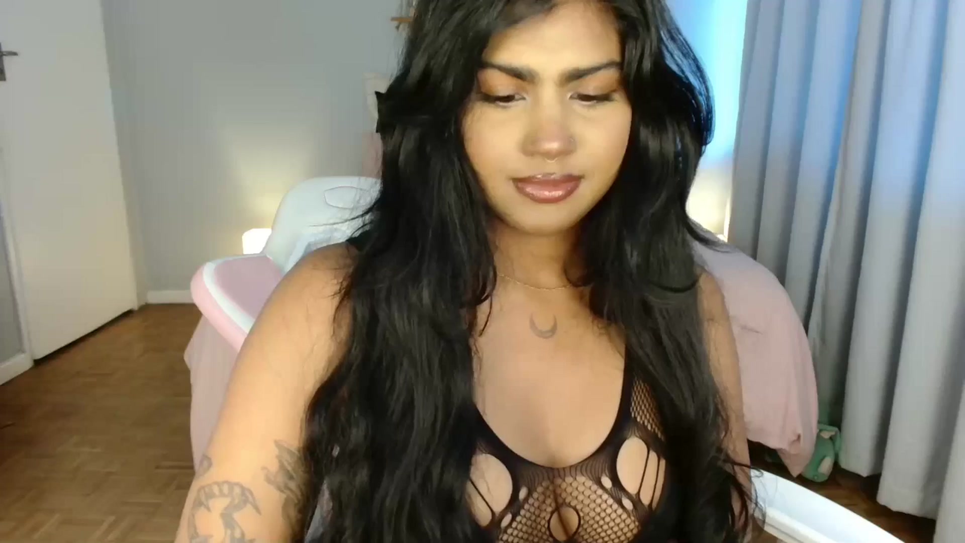Gallery image thumbnail from Katara_'s myfreecams stream on, 01/16/2026, 10:39 image 13 of 20