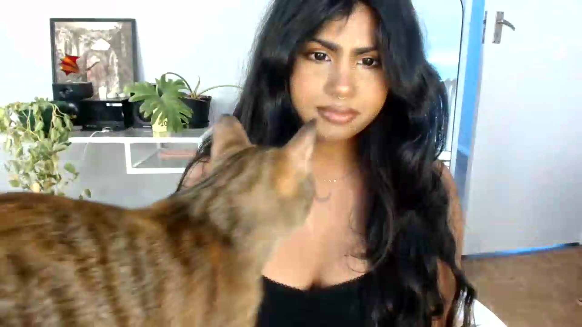 Gallery image thumbnail from Katara_'s myfreecams stream on, 09/04/2026, 15:36 image 2 of 20