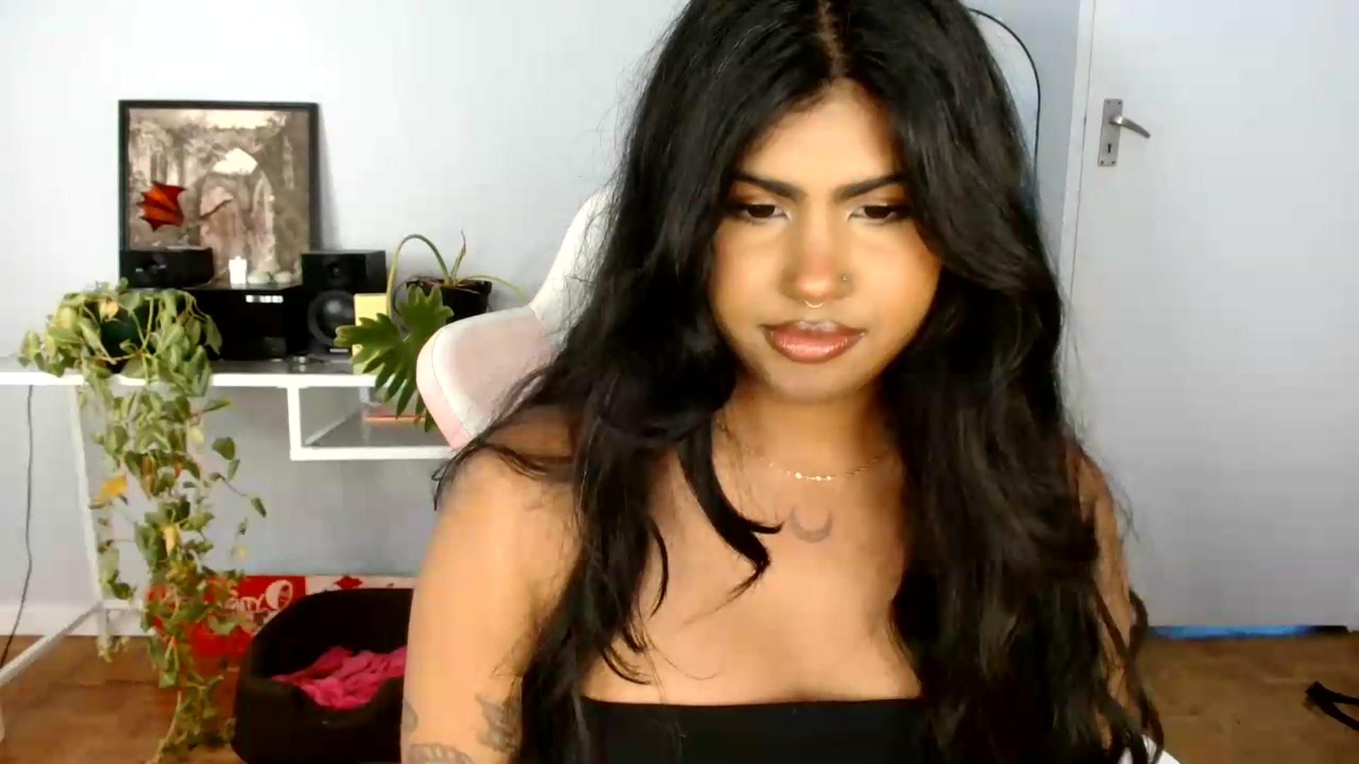Gallery image thumbnail from Katara_'s myfreecams stream on, 09/14/2026, 13:12 image 18 of 20