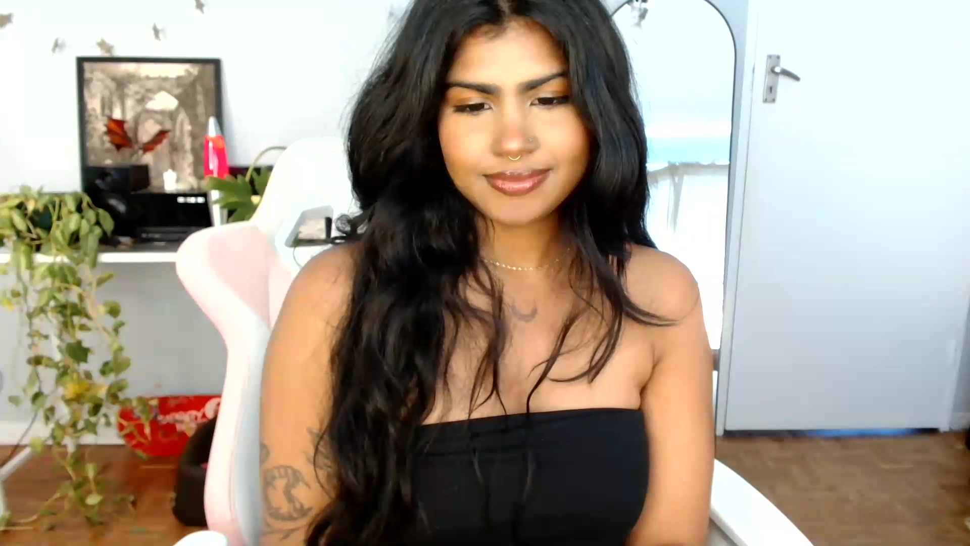 Gallery image thumbnail from Katara_'s myfreecams stream on, 09/16/2026, 10:29 image 11 of 20