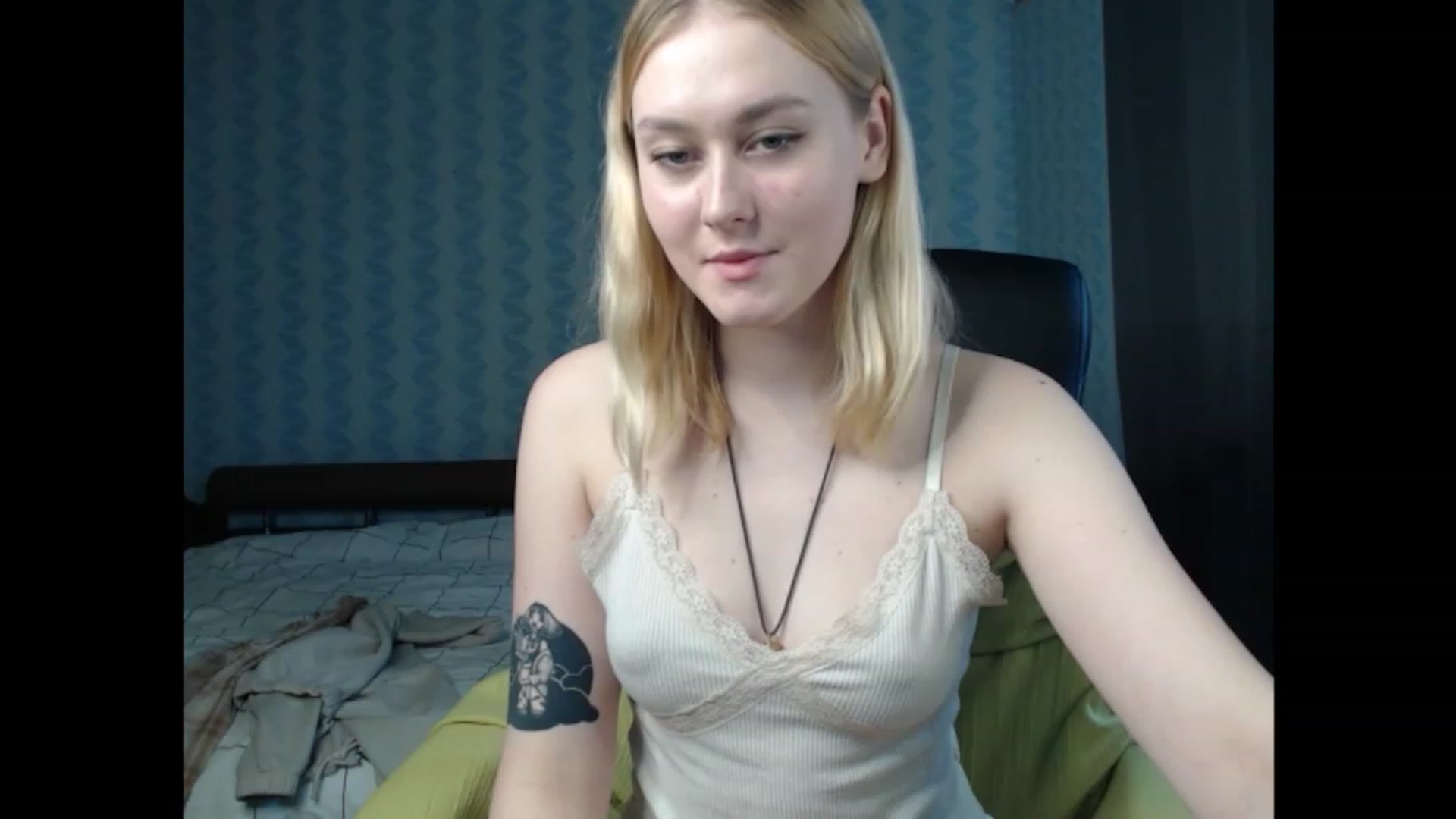 Gallery image thumbnail from Katataria's myfreecams stream on, 02/26/2023, 13:33 image 11 of 20