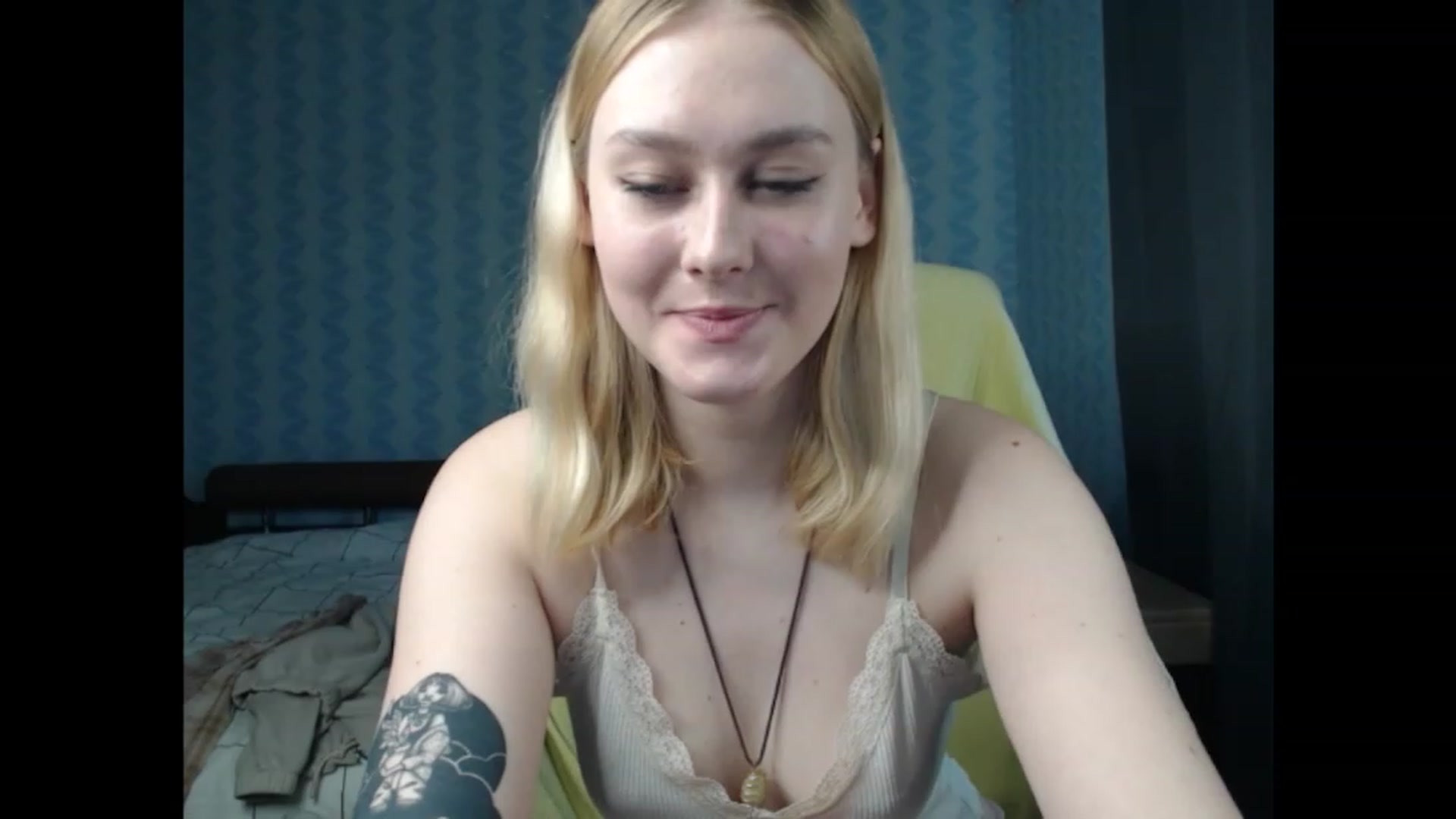 Gallery image thumbnail from Katataria's myfreecams stream on, 02/26/2023, 13:33 image 4 of 20