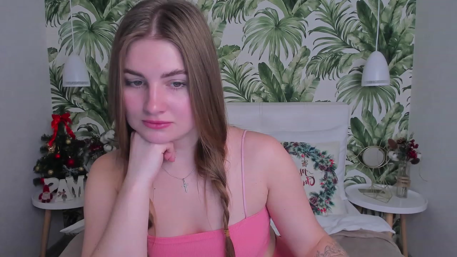 Gallery image thumbnail from KateCosta's myfreecams stream on, 12/15/2022, 11:28 image 3 of 20