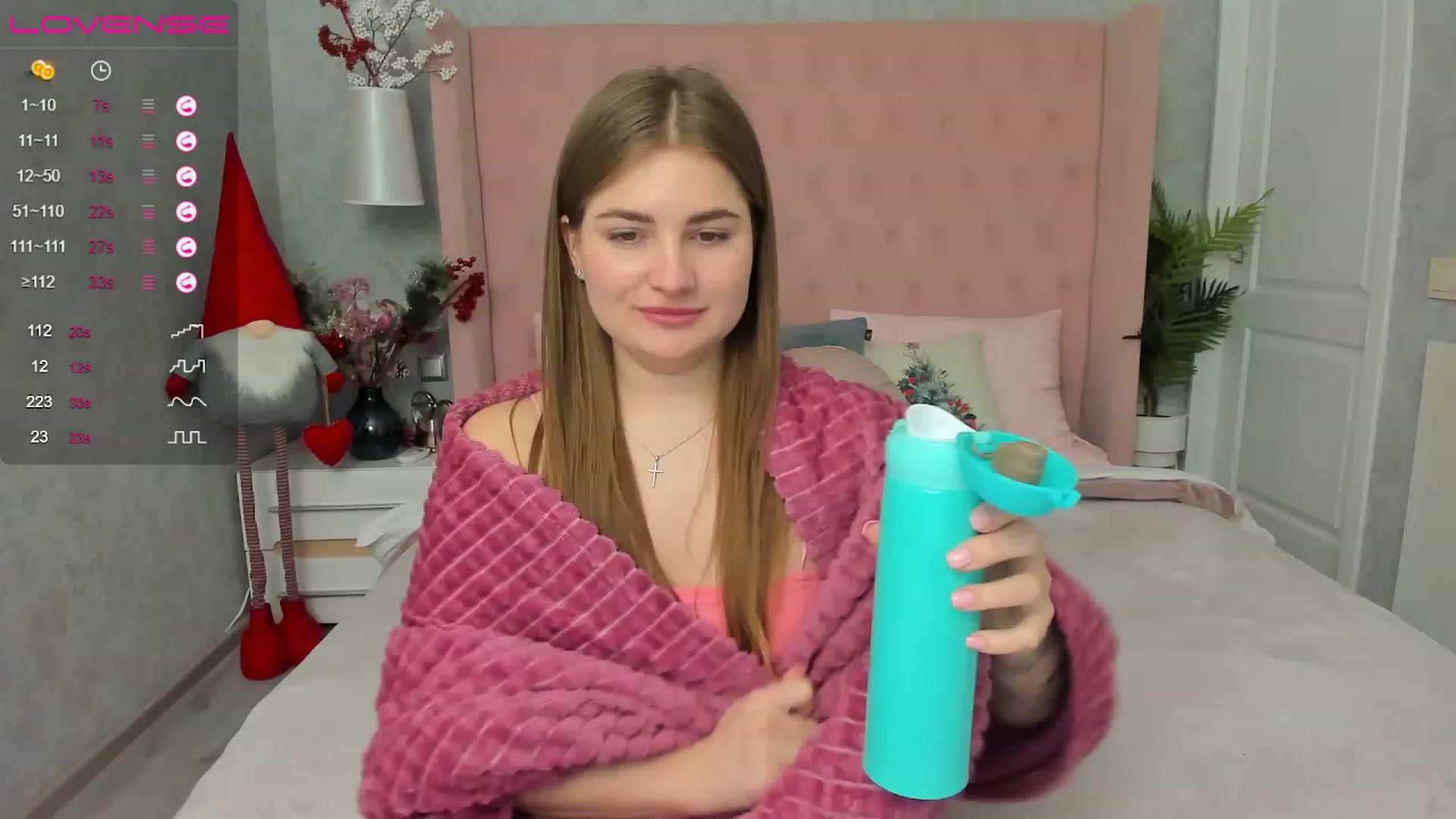 Gallery image thumbnail from KateCosta's myfreecams stream on, 12/18/2022, 12:37 image 2 of 20