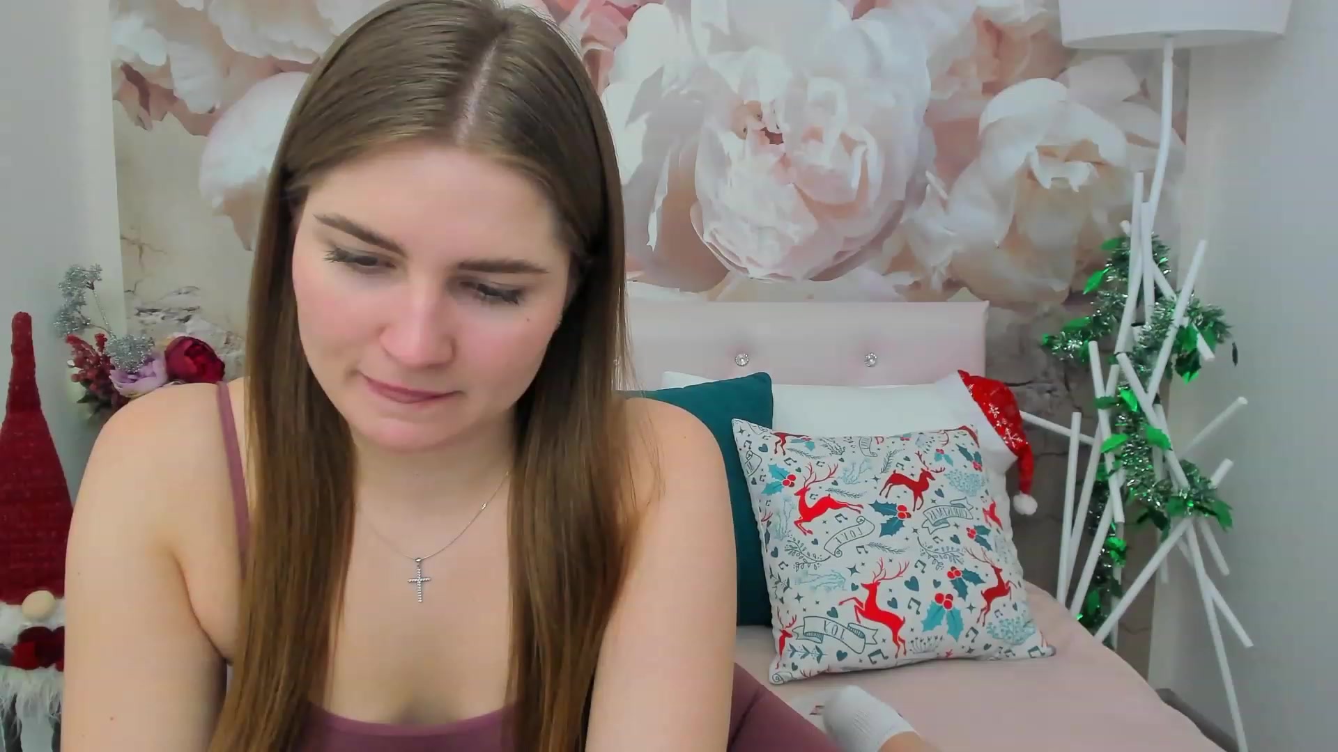 Gallery image thumbnail from KateCosta's myfreecams stream on, 12/24/2022, 19:14 image 5 of 20
