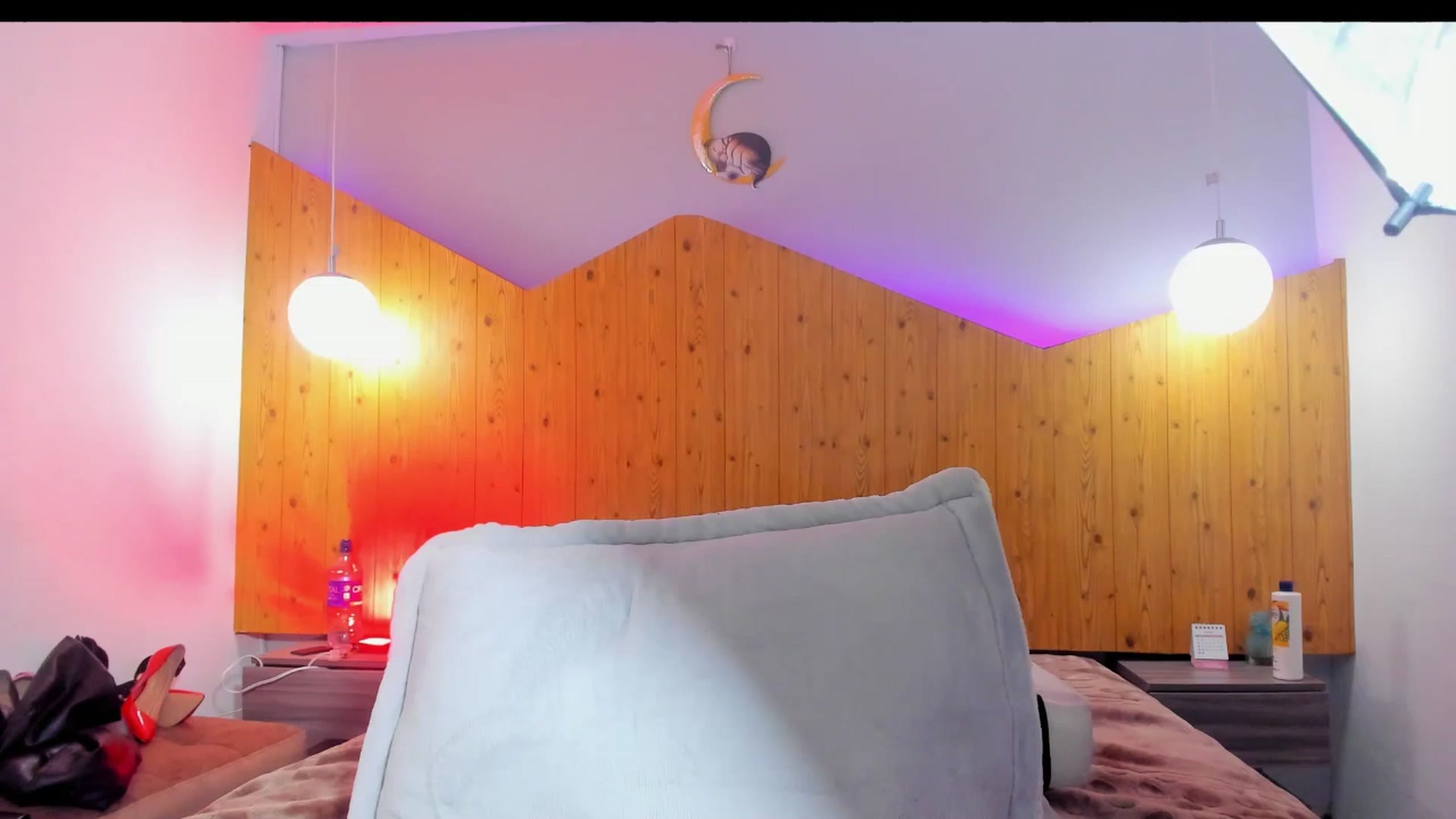 Gallery image thumbnail from KateEvanss's myfreecams stream on, 06/05/2025, 12:46 image 10 of 20