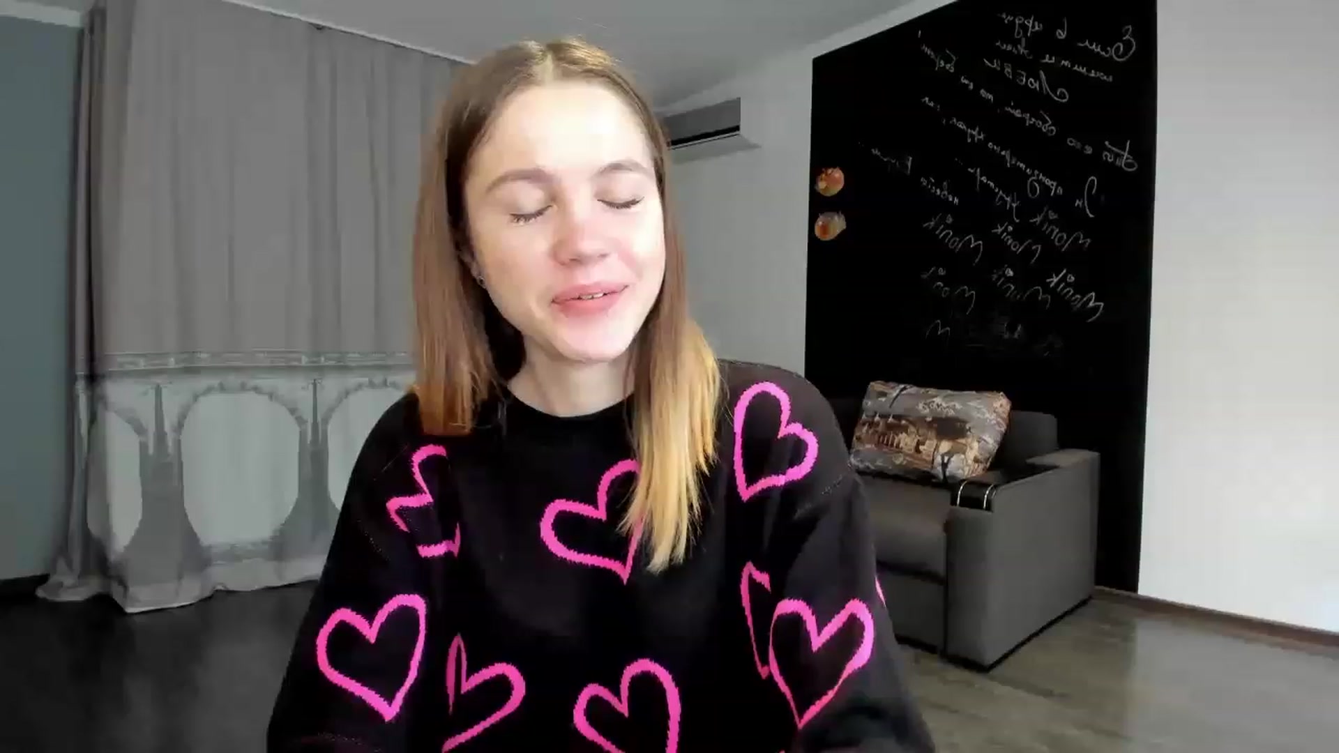 Gallery image thumbnail from KateGordon's myfreecams stream on, 02/04/2023, 11:25 image 16 of 20