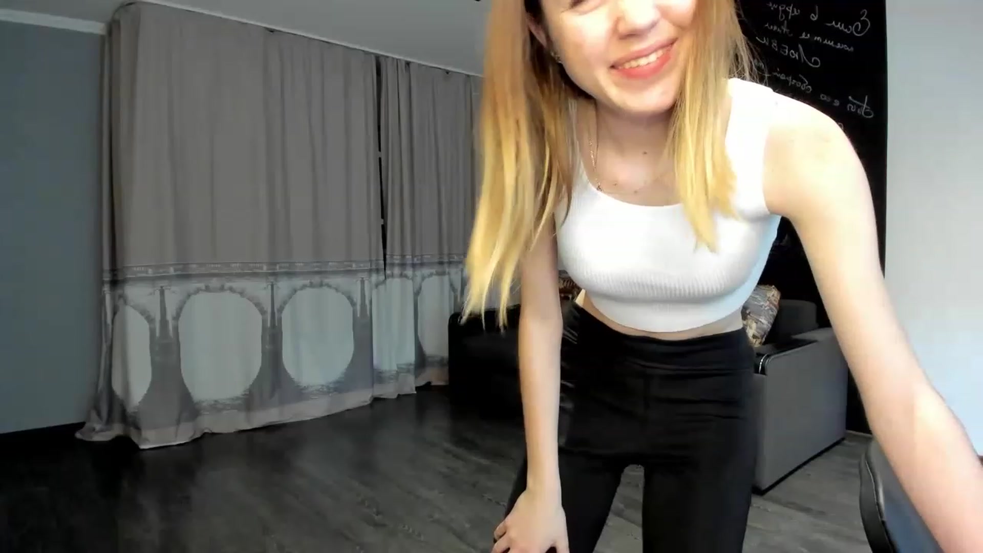 Gallery image thumbnail from KateGordon's myfreecams stream on, 02/05/2023, 12:17 image 18 of 20