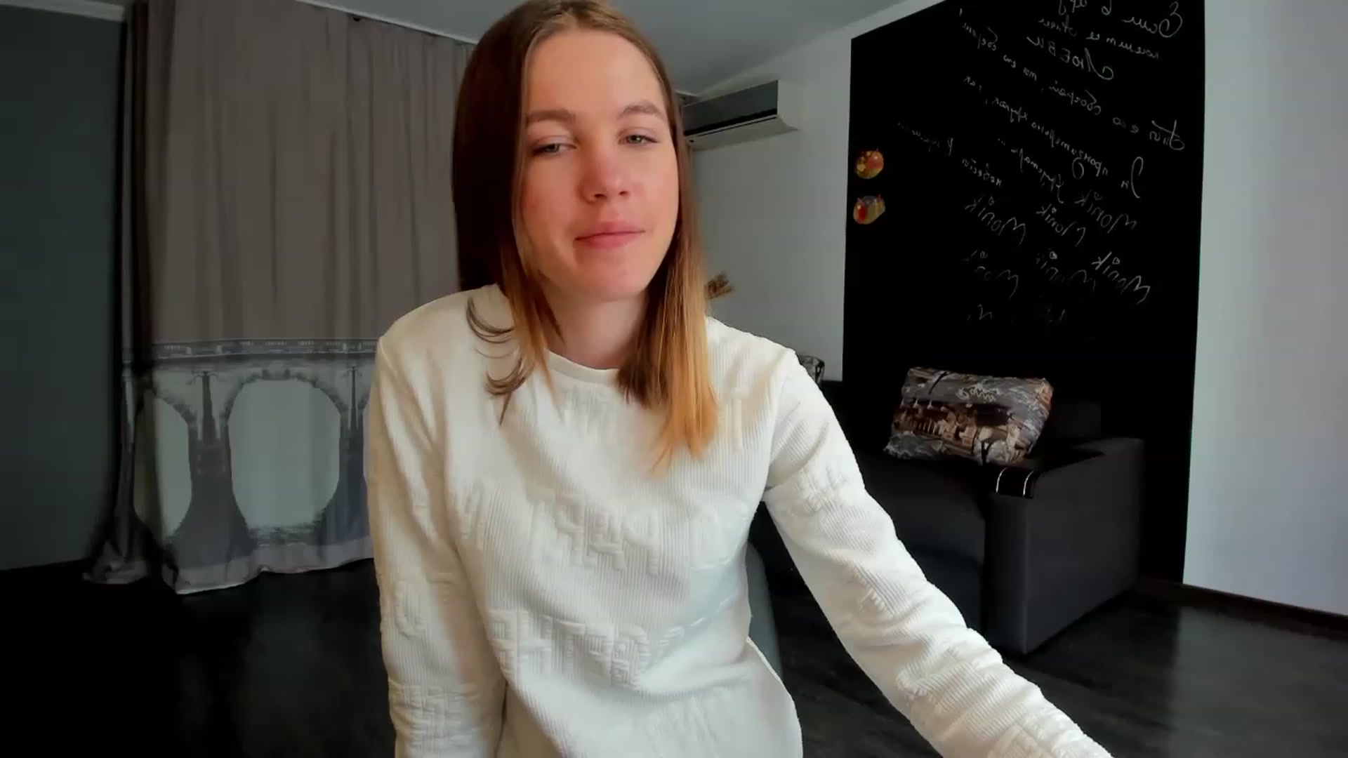 Gallery image thumbnail from KateGordon's myfreecams stream on, 02/06/2023, 09:50 image 11 of 20