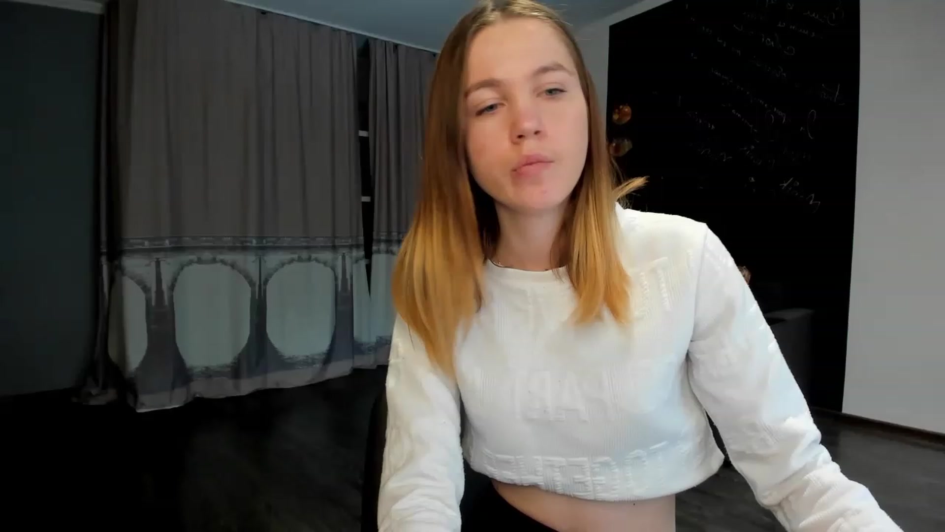 Gallery image thumbnail from KateGordon's myfreecams stream on, 02/06/2023, 12:29 image 18 of 20