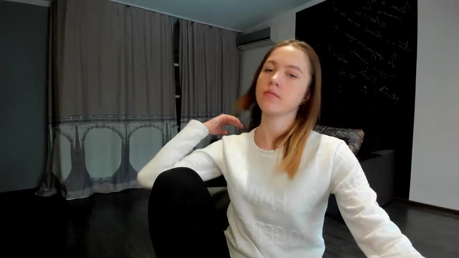 Gallery image thumbnail from KateGordon's myfreecams stream on, 02/06/2023, 12:29 image 12 of 20